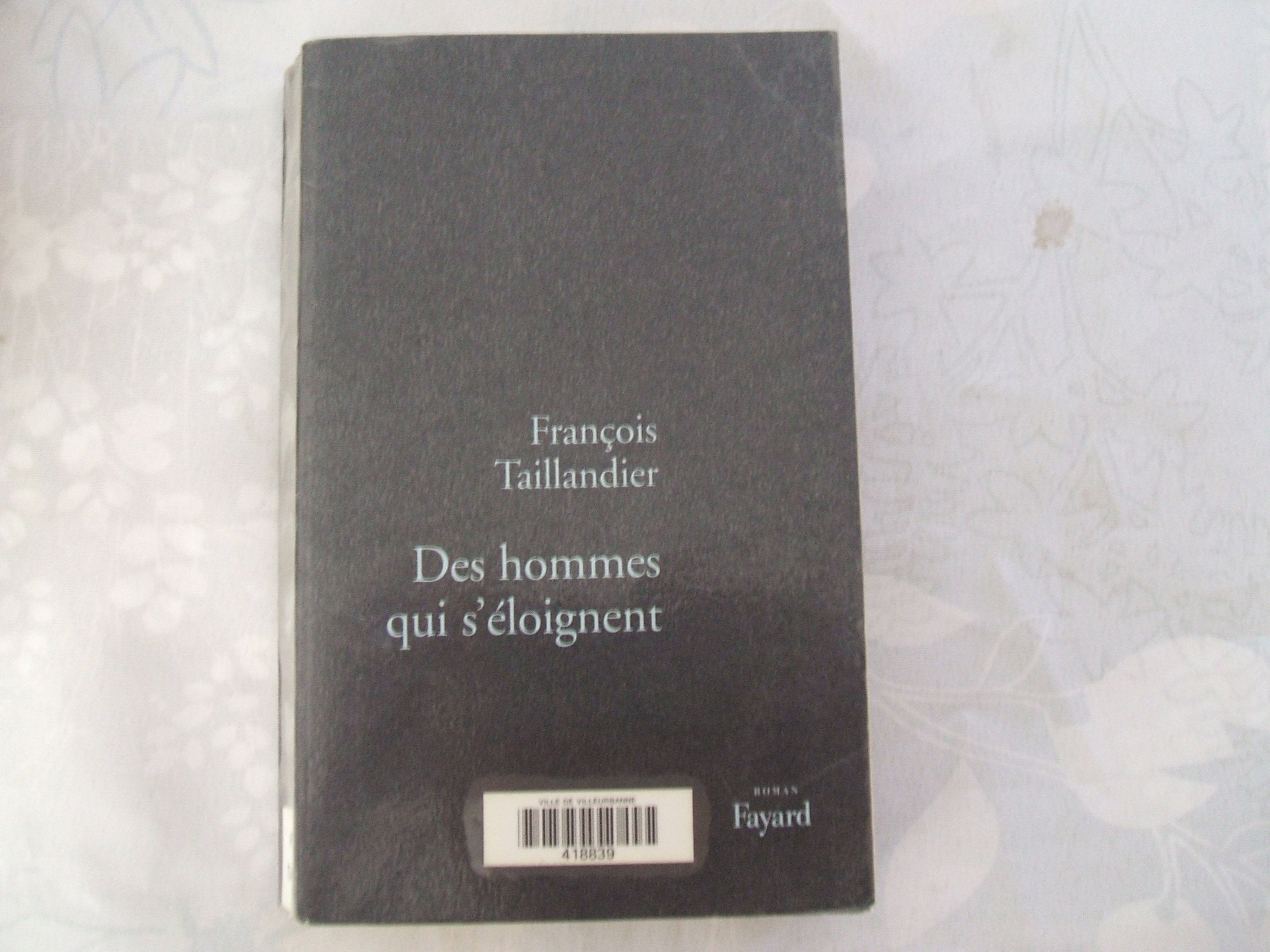 Des hommes qui s'loignent,Used