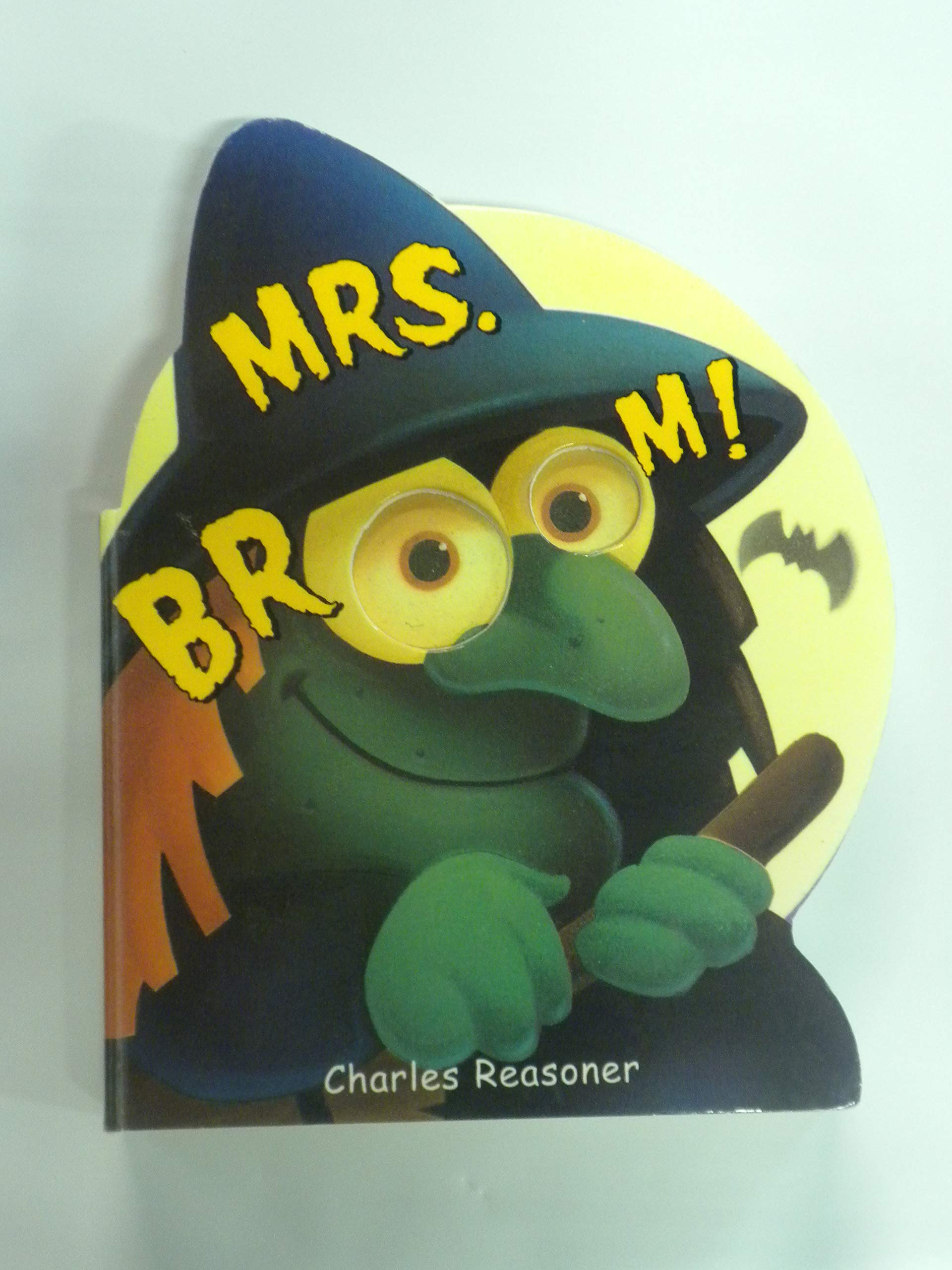 Halloween Glow: Mrs. Broom!,Used