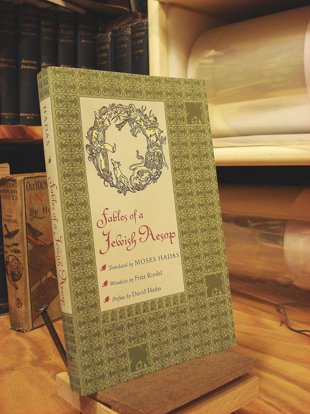 Fables of a Jewish Aesop: Translated from the Fox Fables of Berechiah HaNakdan (Nonpareil Book),Used