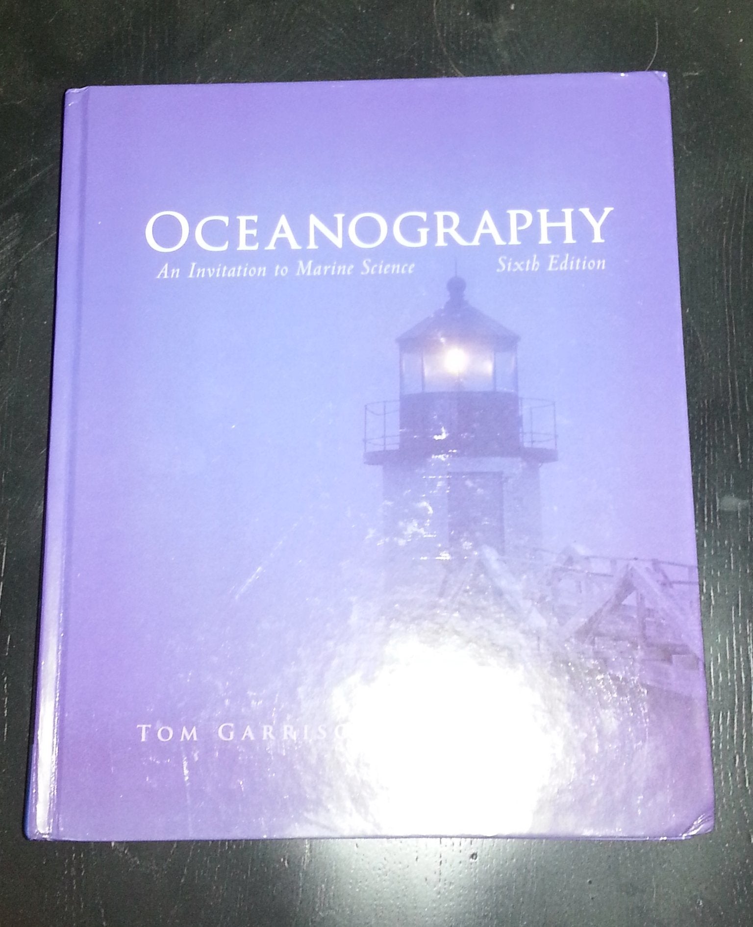 Oceanography: An Invitation to Marine Science (with CengageNOW Printed Access Card) (Available Titles CengageNOW),Used