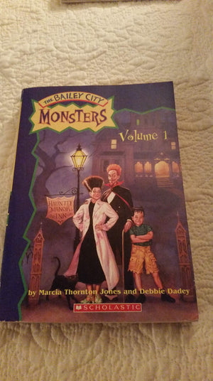 The Bailey City Monsters (Volume 1),Used