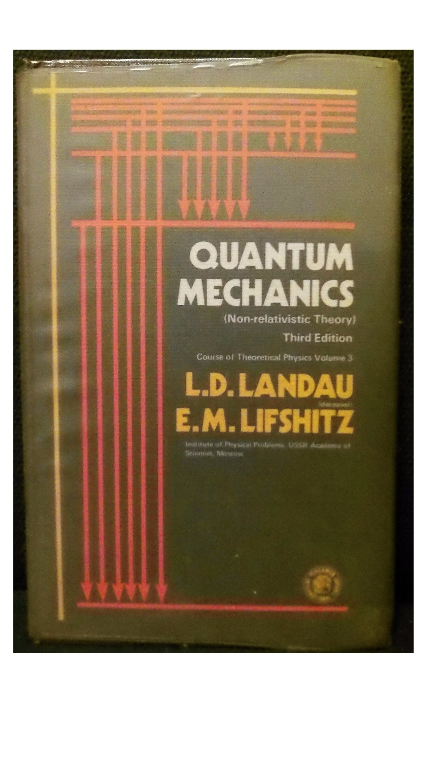 Quantum MechanicsNonrelativistic Theory (Course of Theoretical Physics) (English and Russian Edition),Used