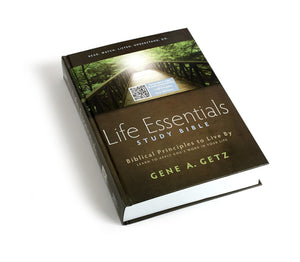 Life Essentials Study Bible, Hardcover: Biblical Principles To Live By