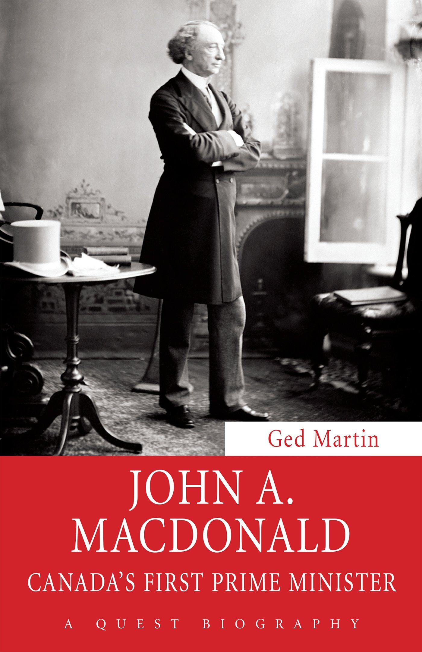 John A. Macdonald: Canada'S First Prime Minister (Quest Biography, 35),Used