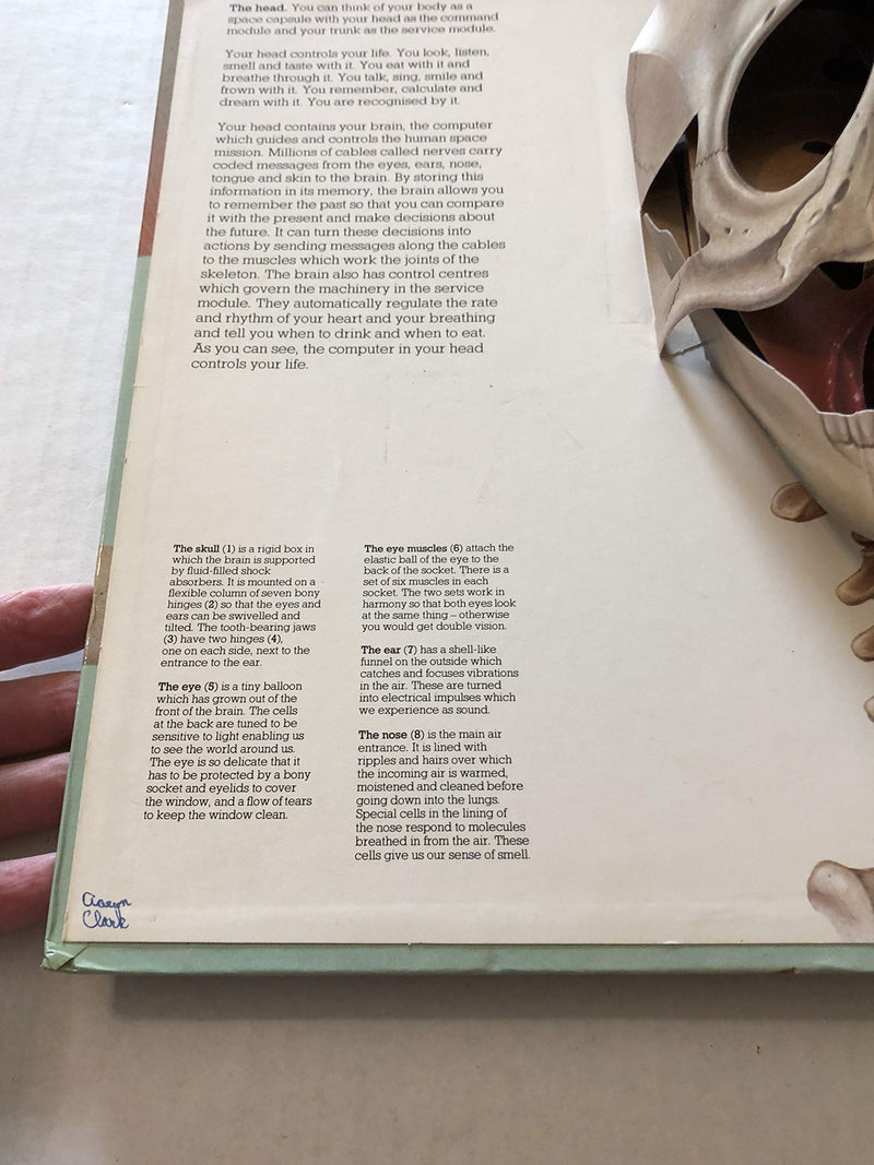 The Human Body: With Threedimensional, Movable Illustrations Showing The Workings Of The Human Body,New