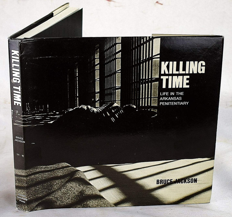 Killing time: Life in the Arkansas penitentiary,Used