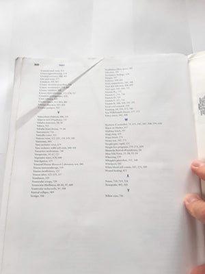 MedSurg Success: A Q&A Review Applying Critical Thinking to Test Taking (Davis's Success),Used