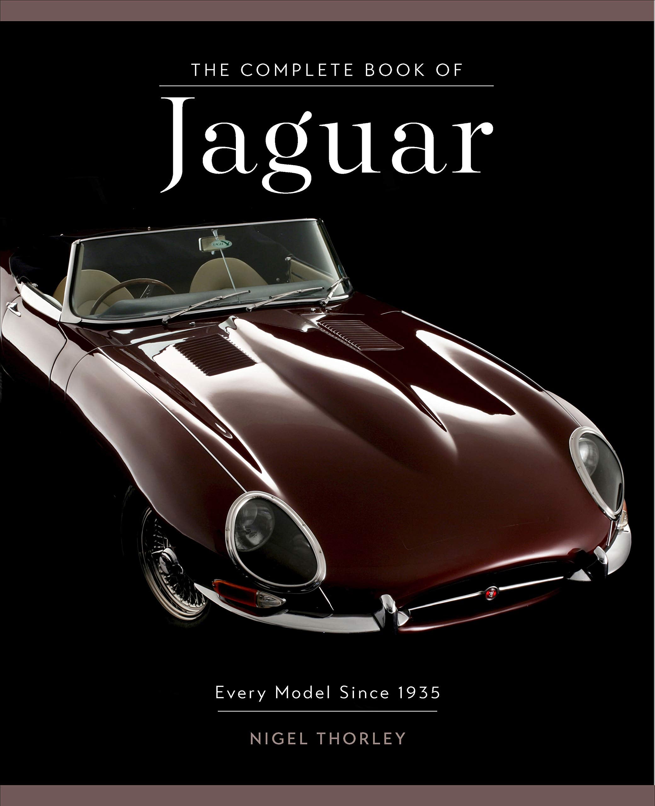 The Complete Book of Jaguar: Every Model Since 1935 (Complete Book Series),Used