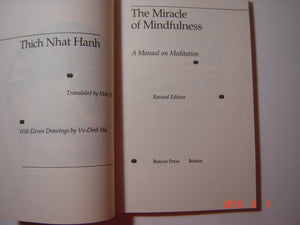 The Miracle of Mindfulness: A Manual on Meditation,Used
