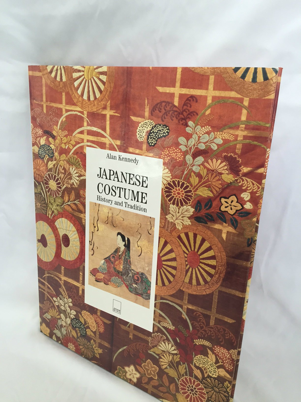 Japanese Costume: History And Tradition
