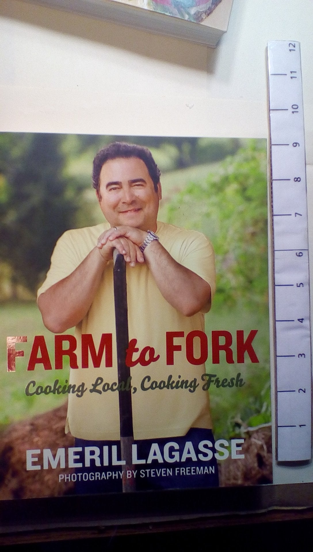 Farm to Fork: Cooking Local, Cooking Fresh (Emeril's),Used
