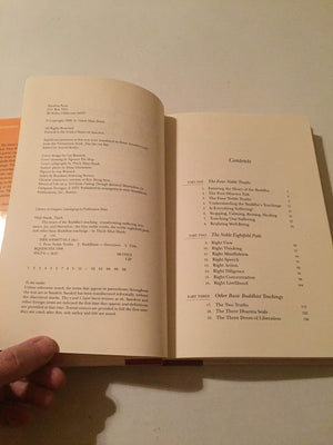 Heart of the Buddha's Teaching: Transforming Suffering into Peace, Joy, and Liberation,Used