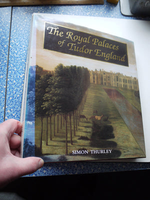 The Royal Palaces Of Tudor England: Architecture And Court Life, 14601547 (Paul Mellon Centre For Studies In Britis),Used
