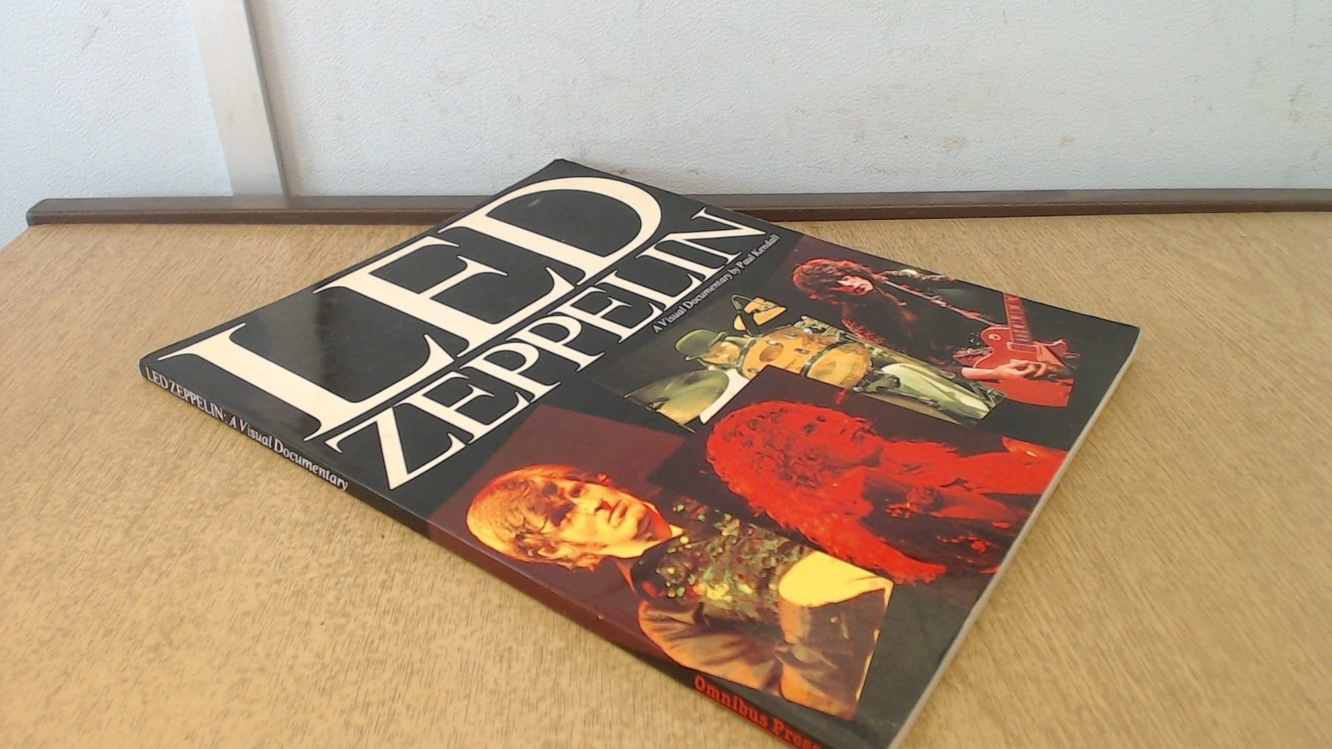 Led Zeppelin: A Visual Documentary,Used