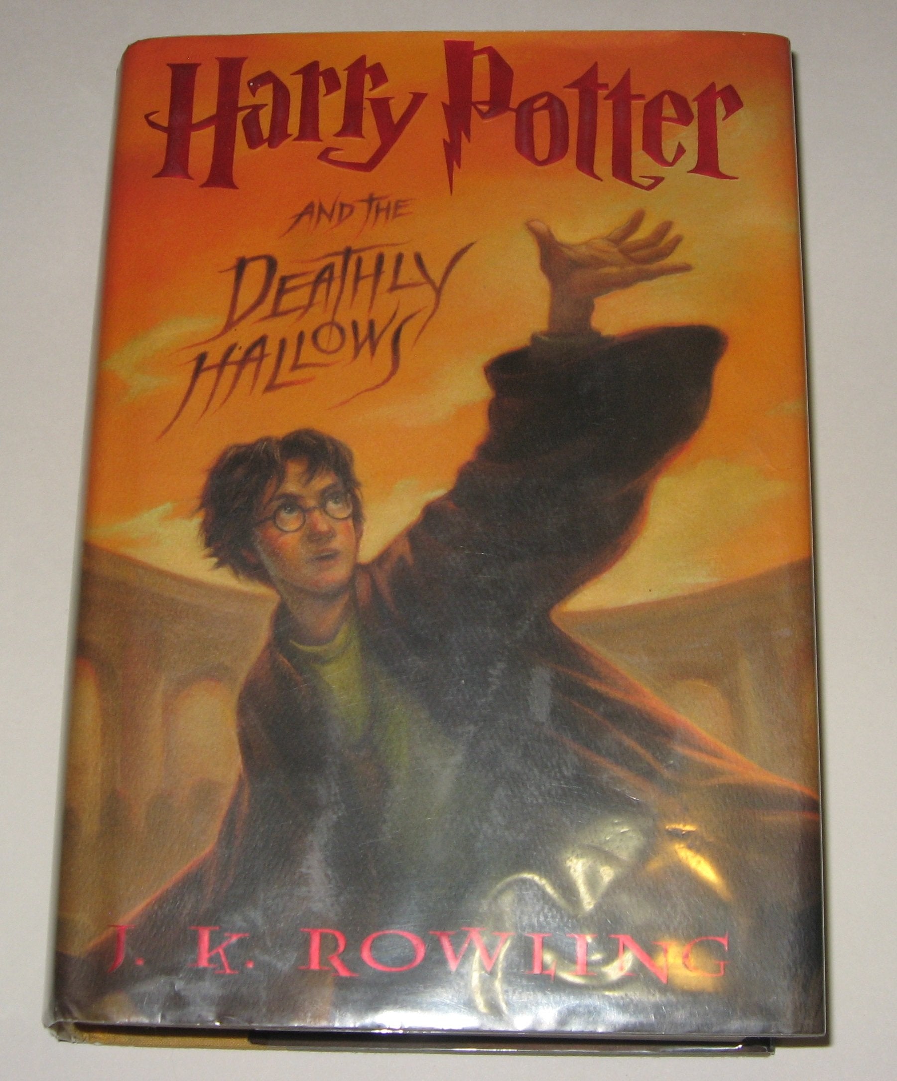 Harry Potter and the Deathly Hallows (Book 7) (Library Edition),Used