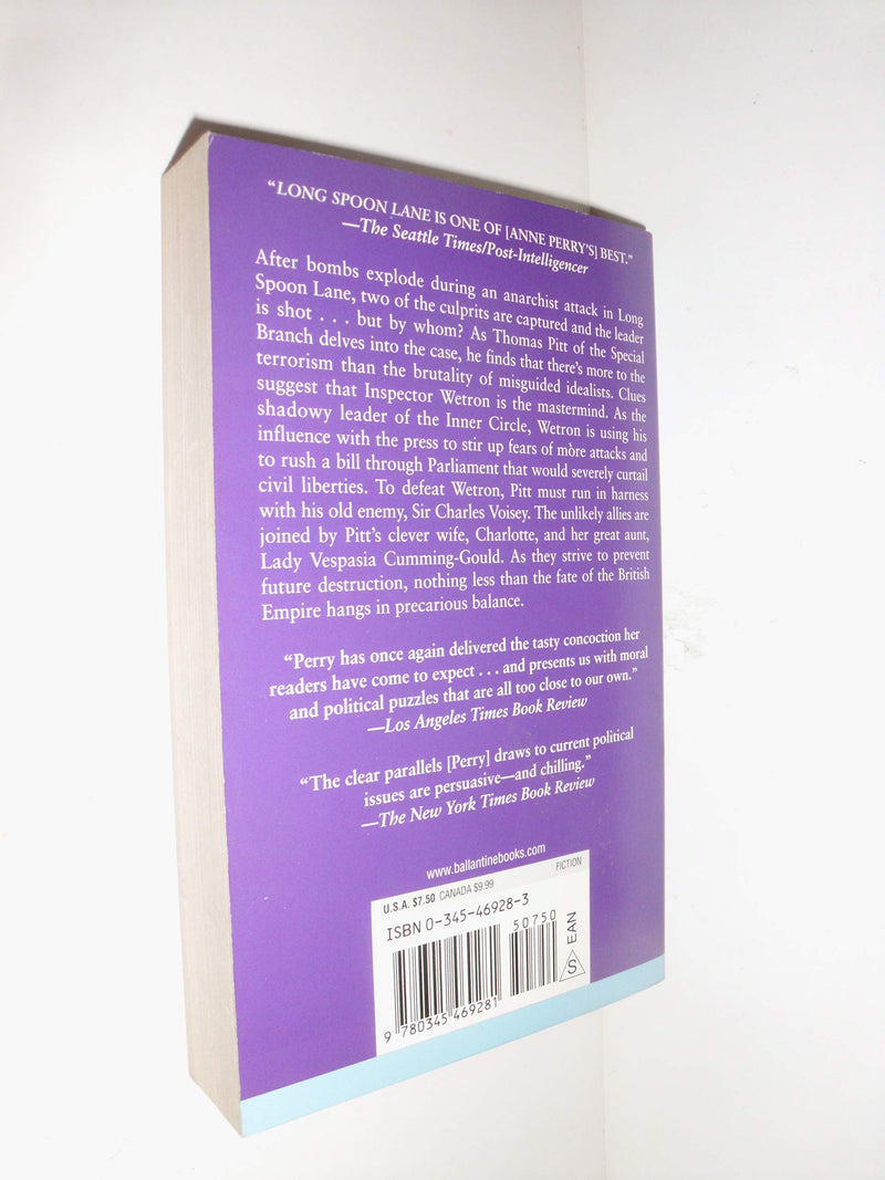 Long Spoon Lane: A Charlotte and Thomas Pitt Novel,Used