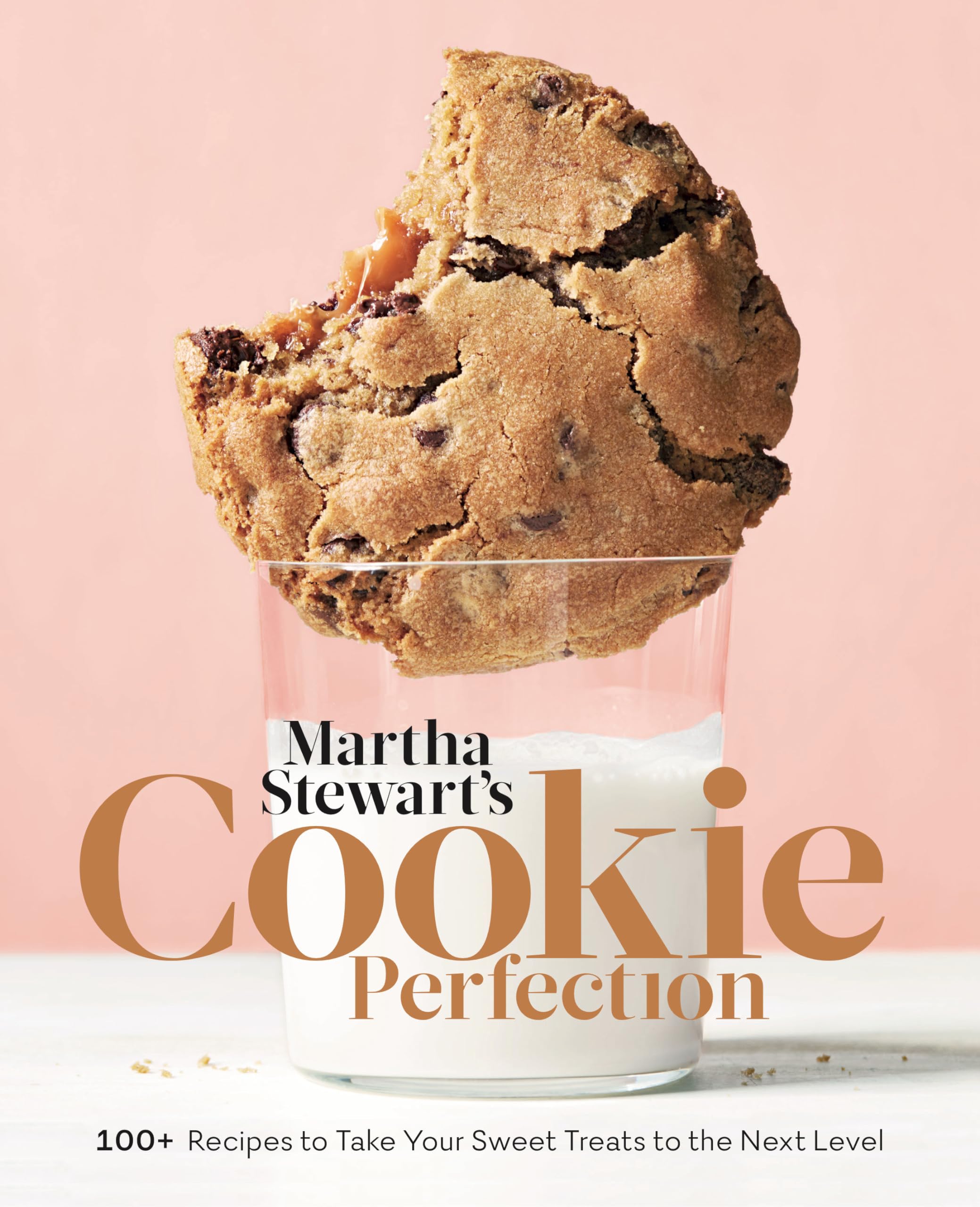 Martha Stewart's Cookie Perfection: 100+ Recipes to Take Your Sweet Treats to the Next Level: A Baking Book,Used