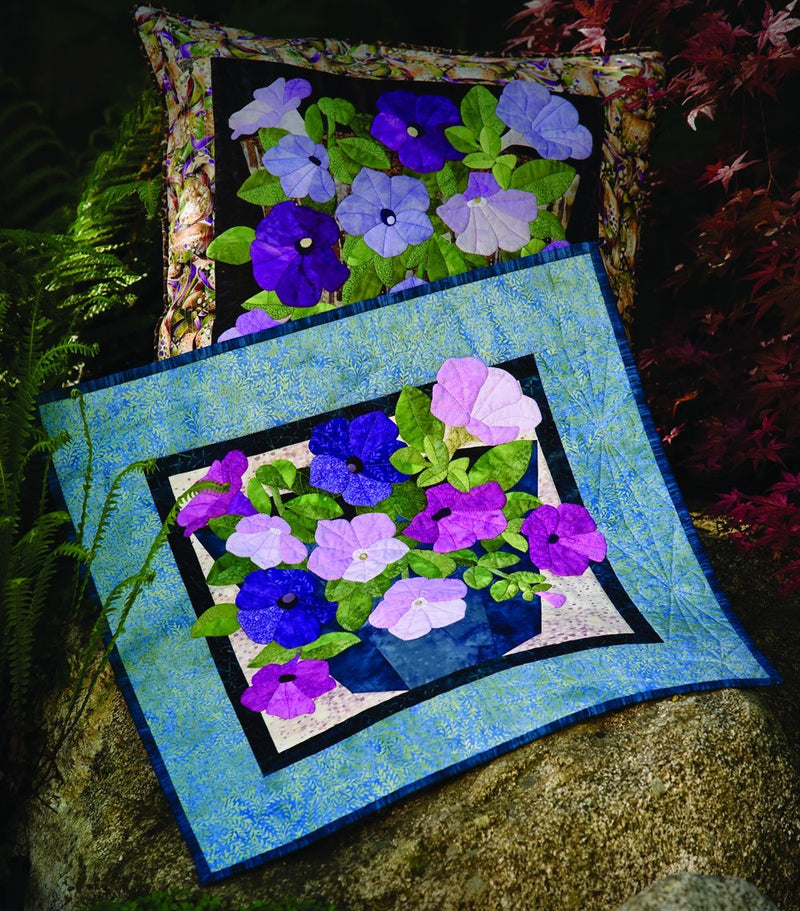 Another Season of Beautiful Blooms: Appliqud Quilts and Cushions,New