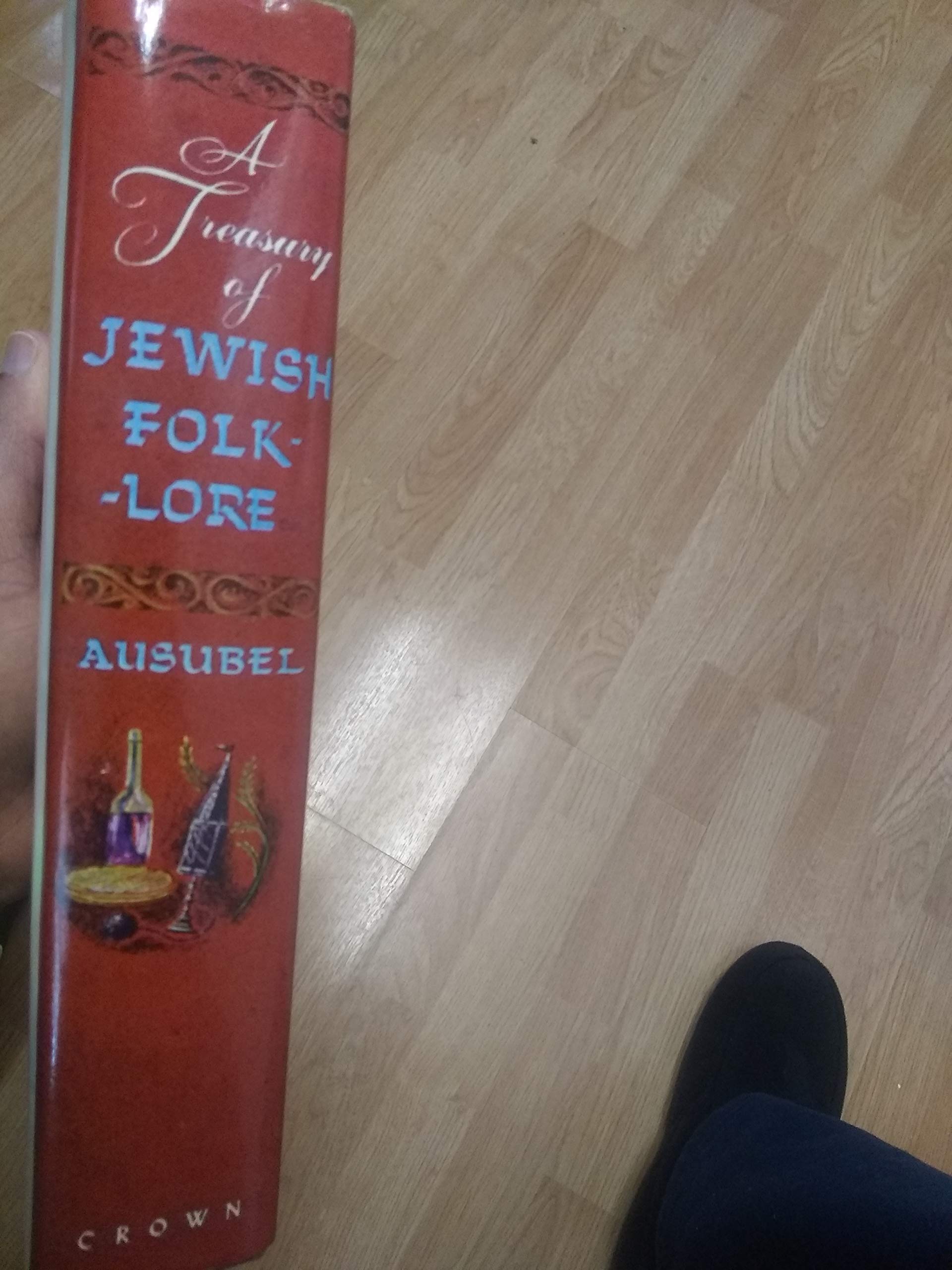 A Treasury of Jewish Folklore