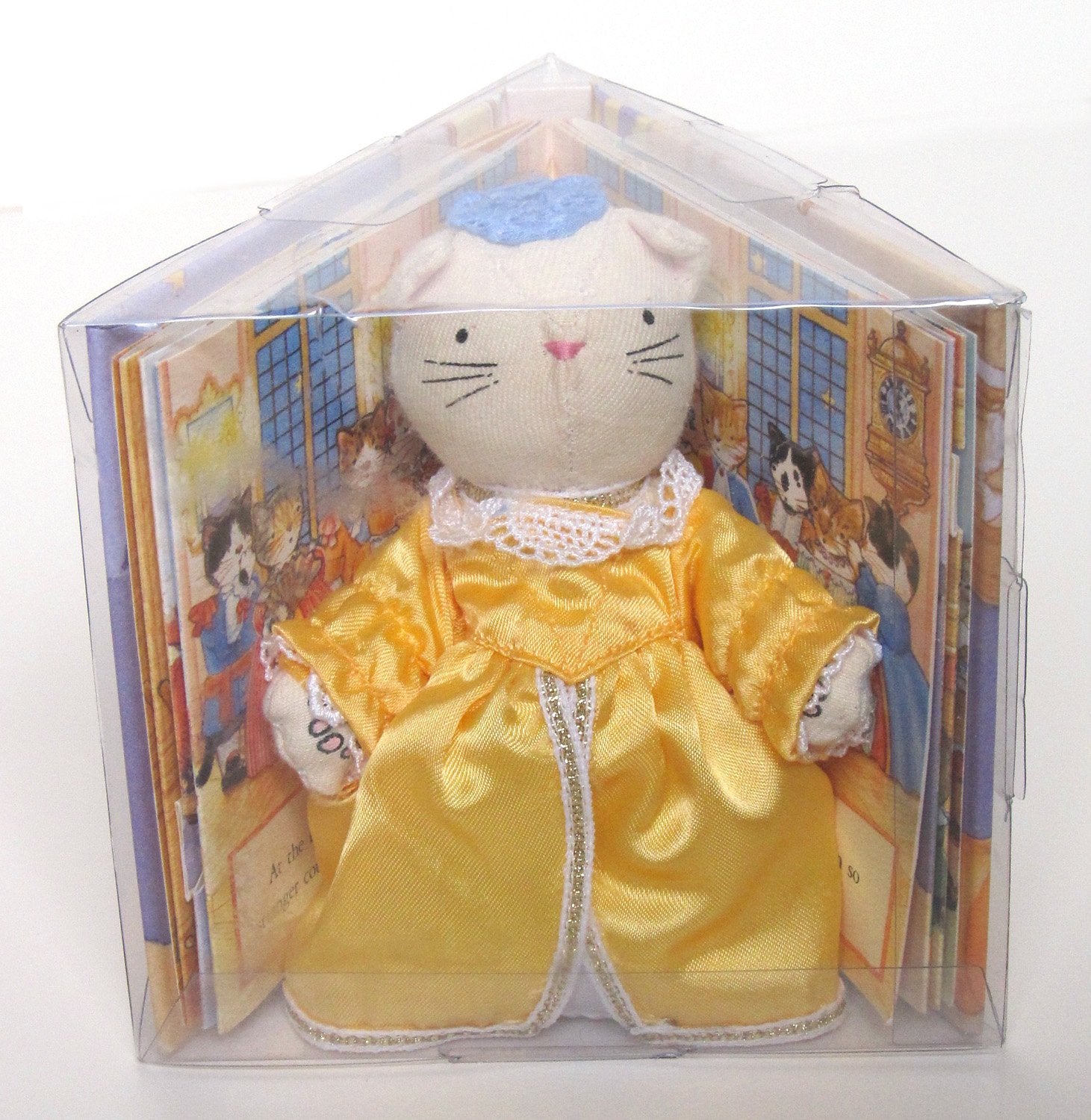 Popup Cinderella Cat/Book And Doll