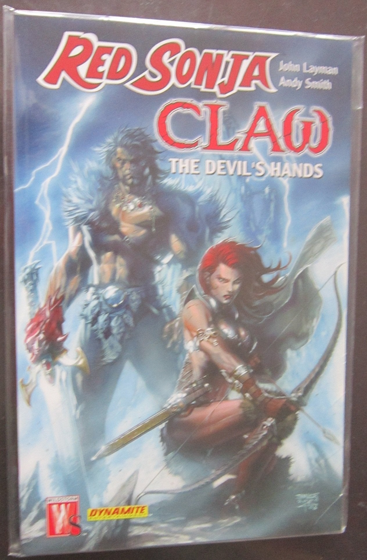 Red Sonja / Claw The Unconquered: Devil's Hands (Paperback),New