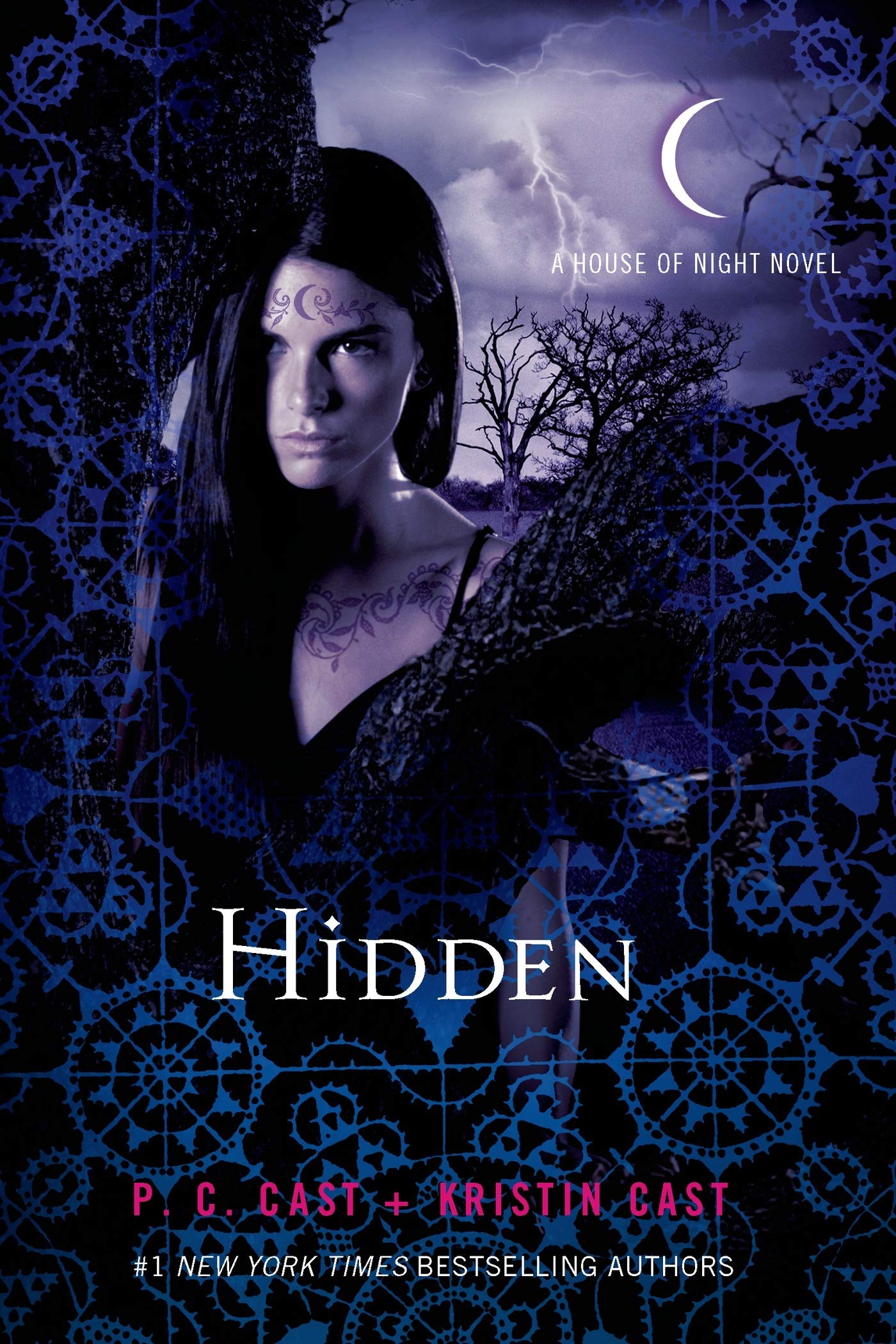 Hidden: A House of Night Novel (House of Night Novels, 10),New