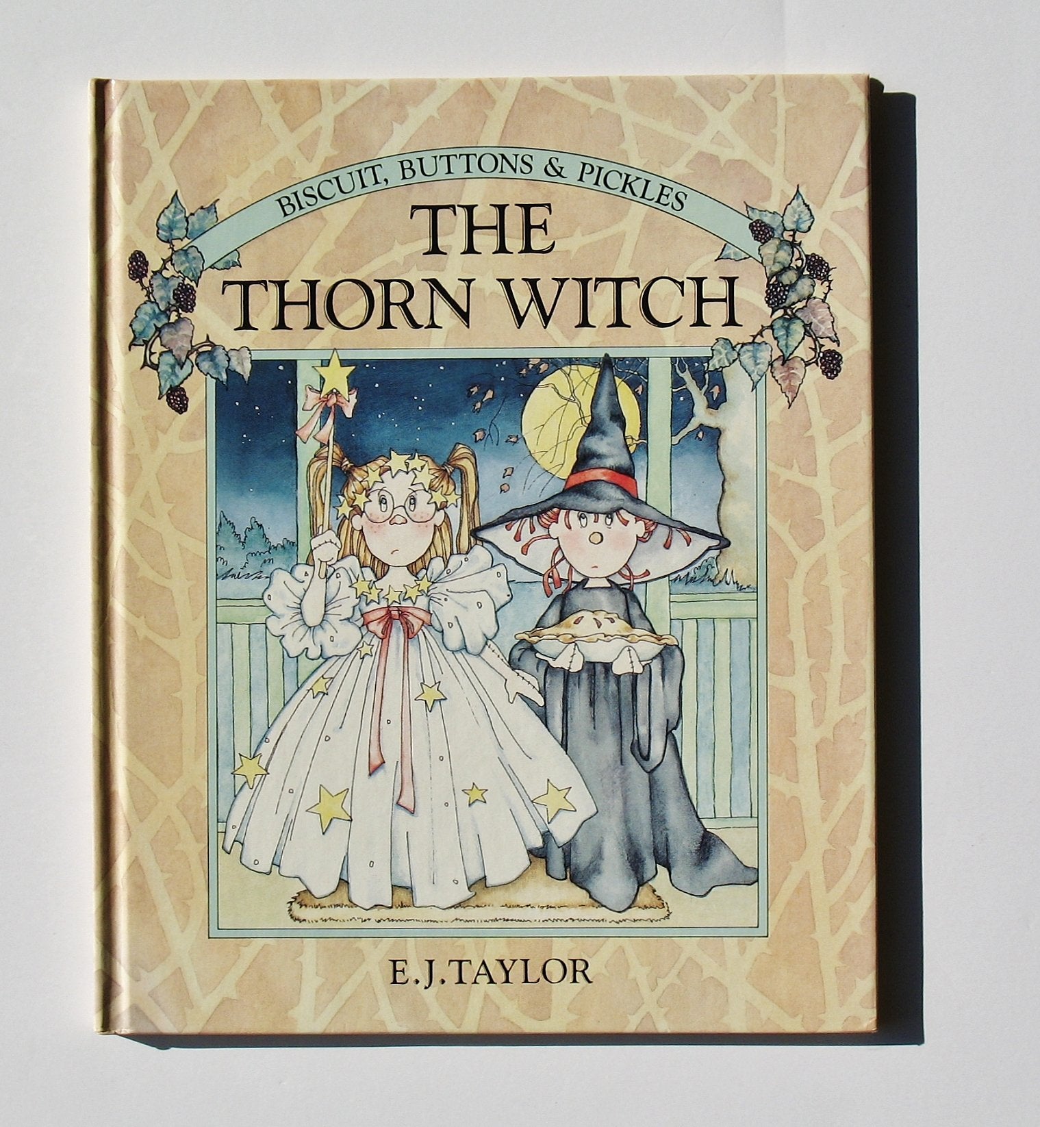 THE THORN WITCH (Biscuit, Buttons & Pickles),Used