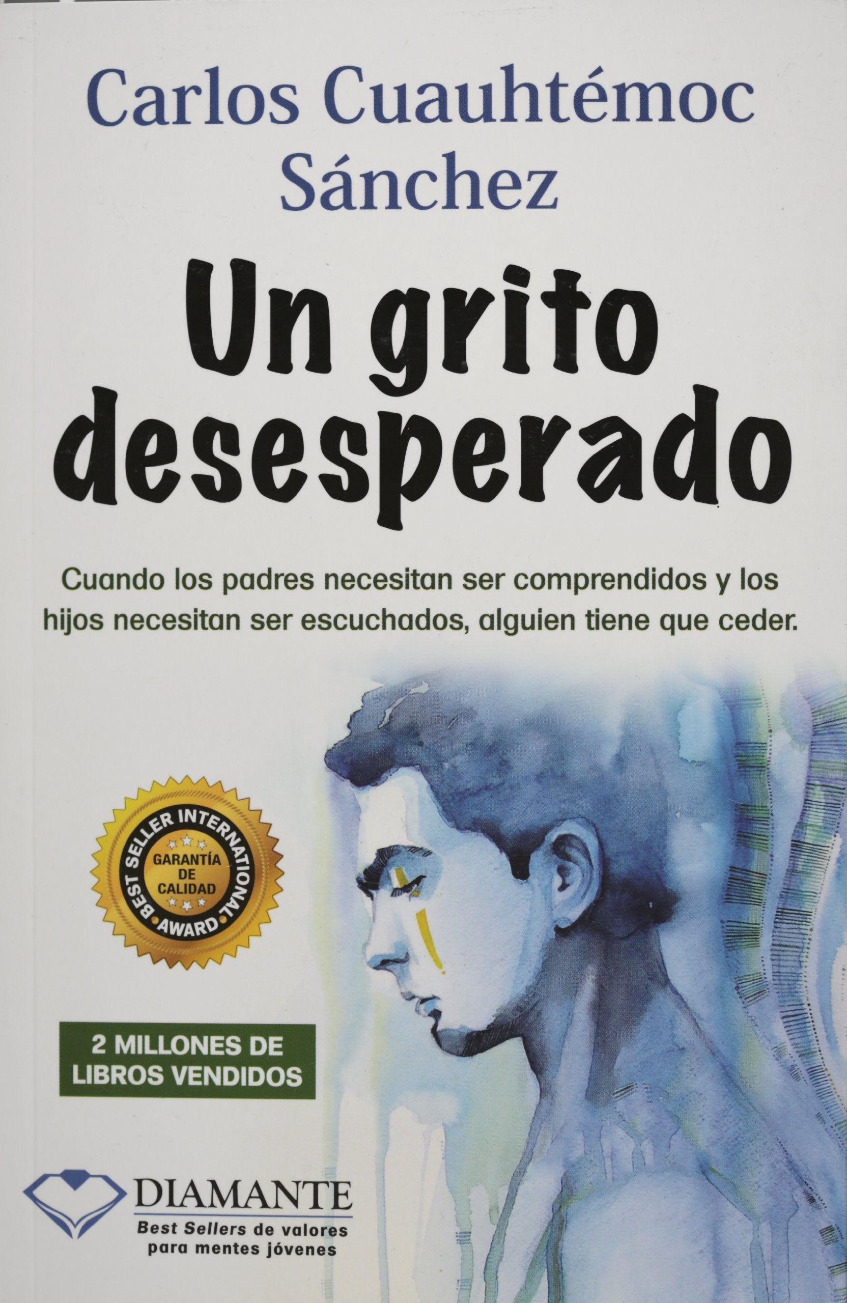 Un grito desesperado (Spanish Edition),Used