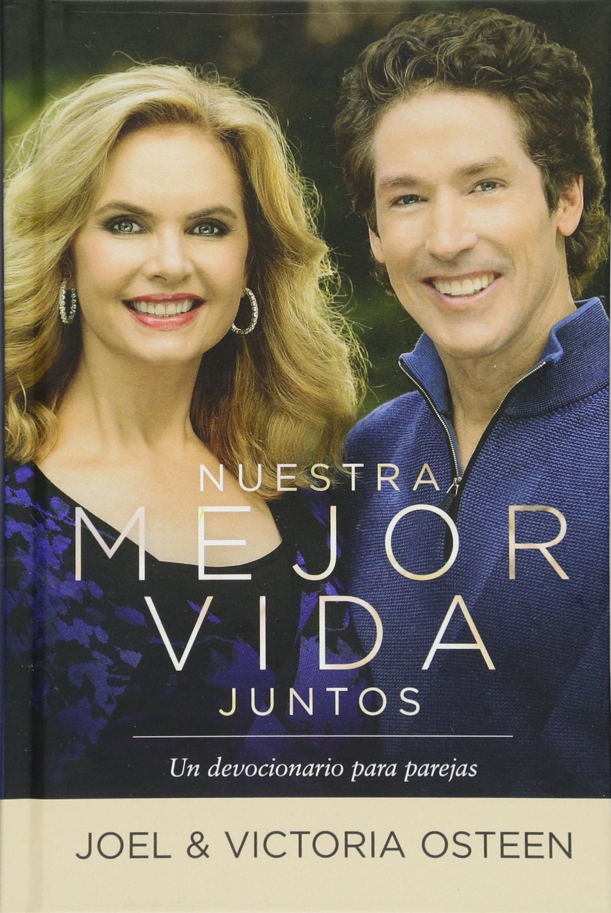 Nuestra mejor vida juntos: Un devocionario para parejas (Spanish Edition),Used