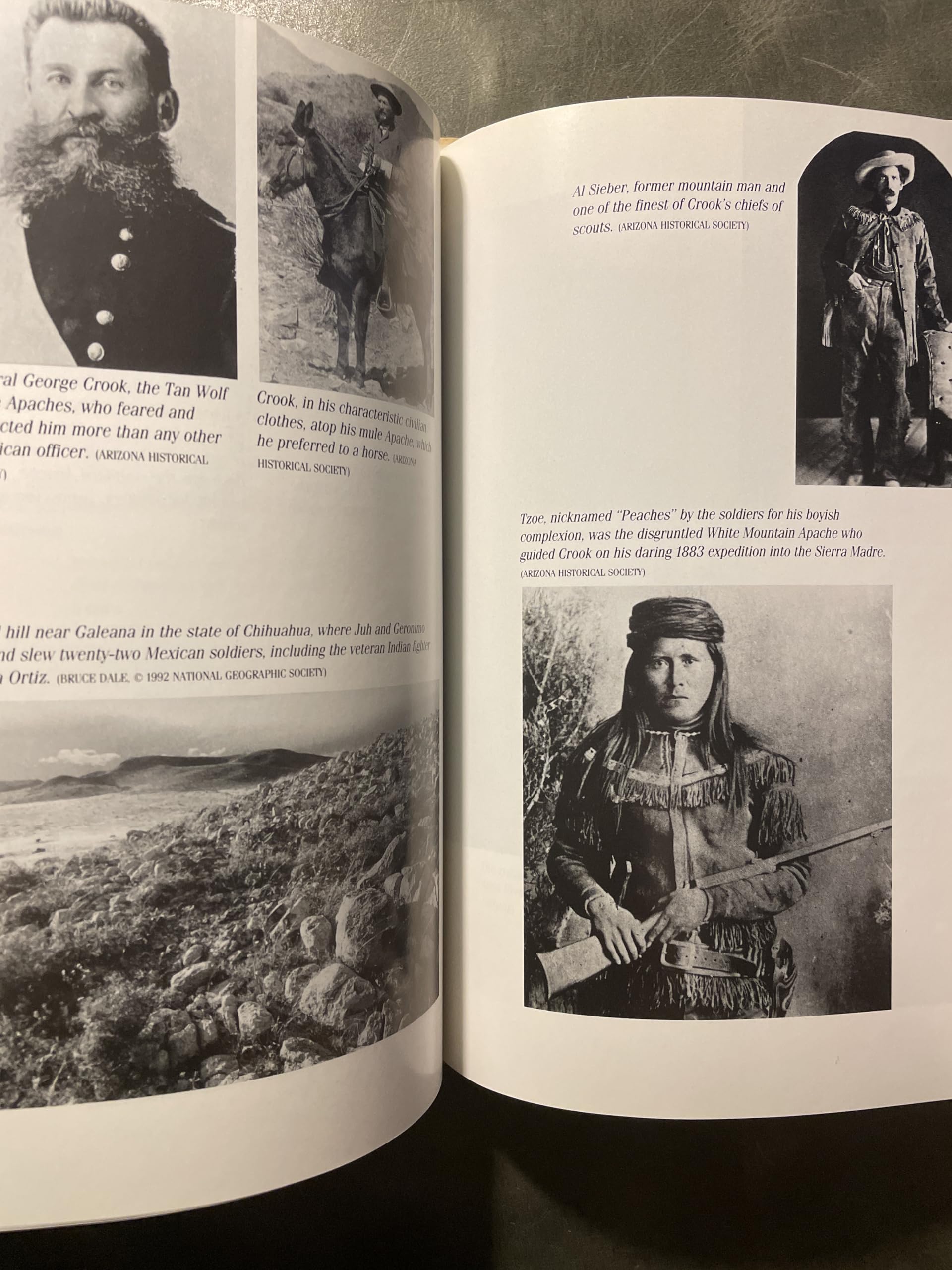 Once They Moved Like the Wind: Cochise, Geronimo, and the Apache Wars,New
