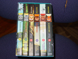 Warriors: Omen of the Stars Box Set: Volumes 1 to 6,Used