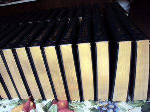 Encyclopaedia Britannica  32 Volume set,Used