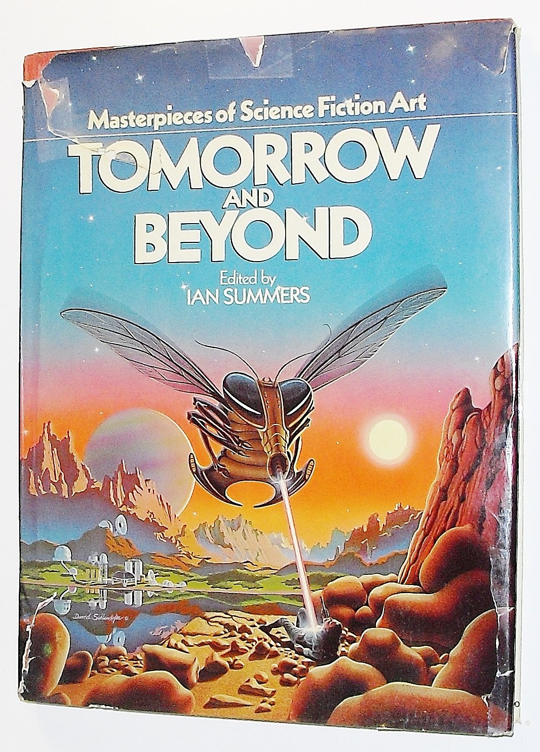 Tomorrow and Beyond : Masterpieces of Science Fiction Art,Used