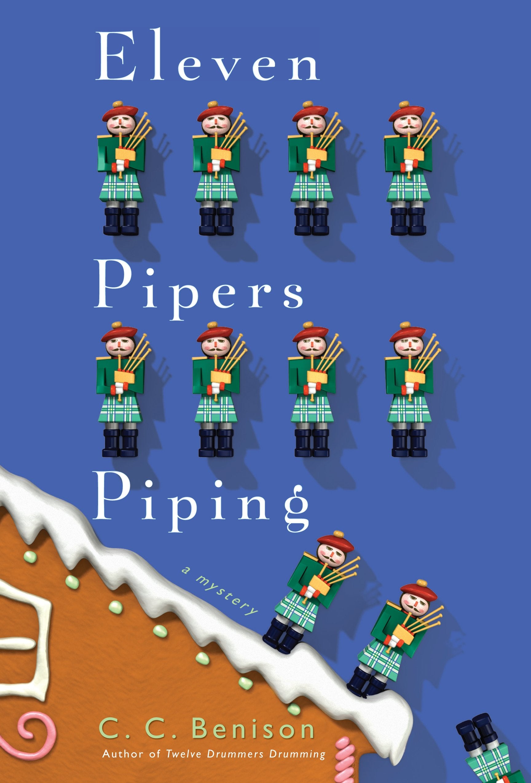 Eleven Pipers Piping: A Father Christmas Mystery (Thorndike Press Large Print Mystery: A Father Christmas Mystery),Used