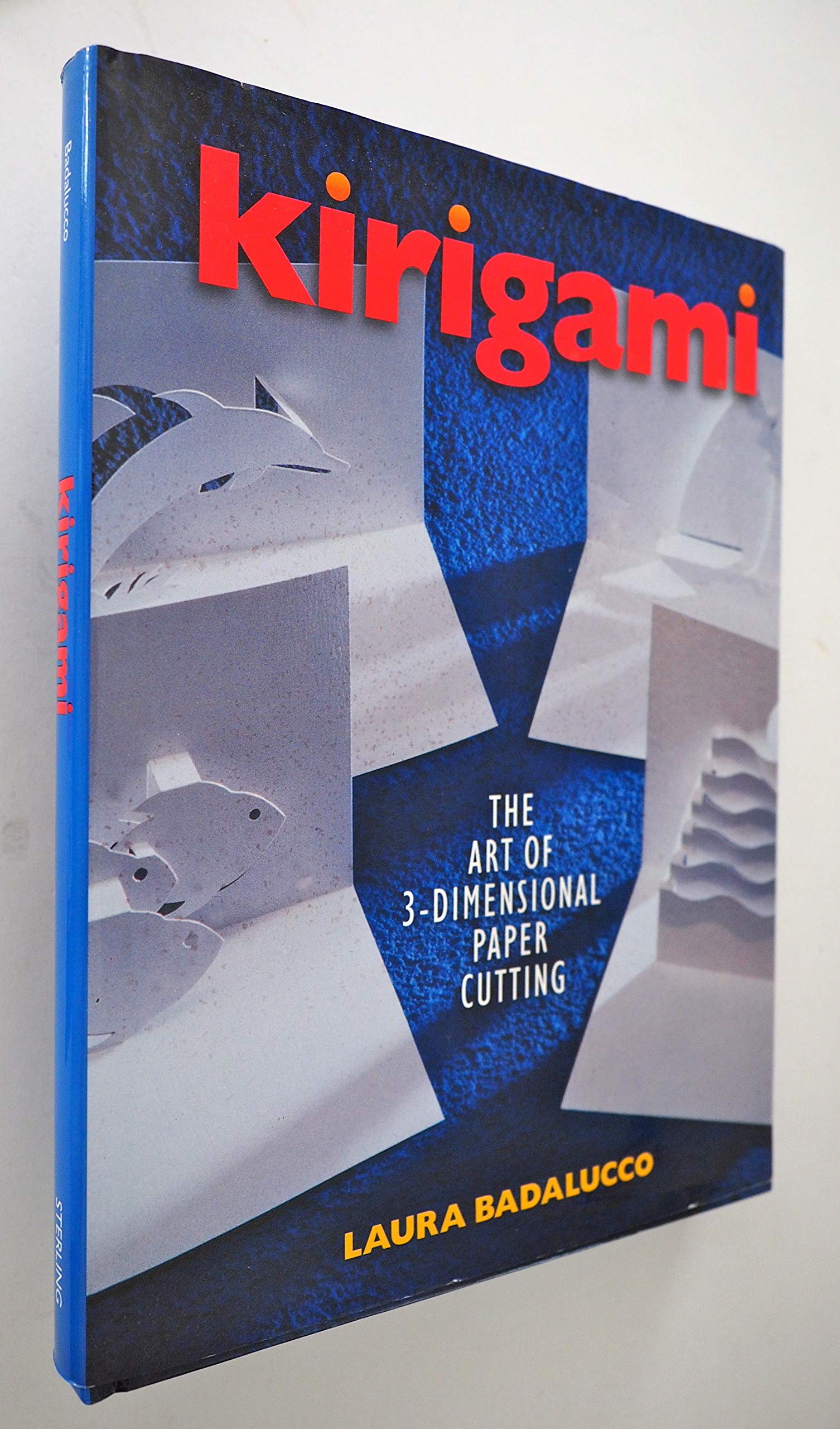 Kirigami: The Art Of 3Dimensional Paper Cutting,New