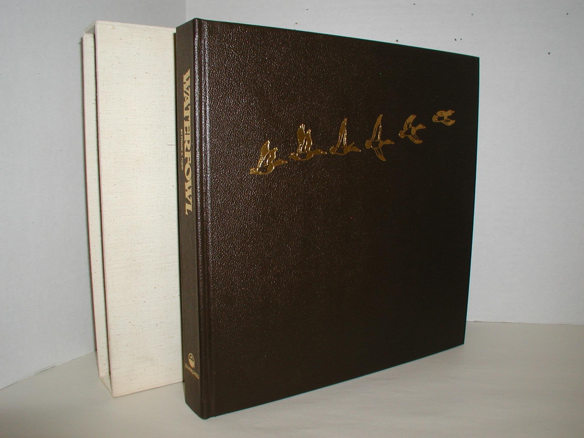 Waterfowl: Ducks, Geese and Swans of the World,Used