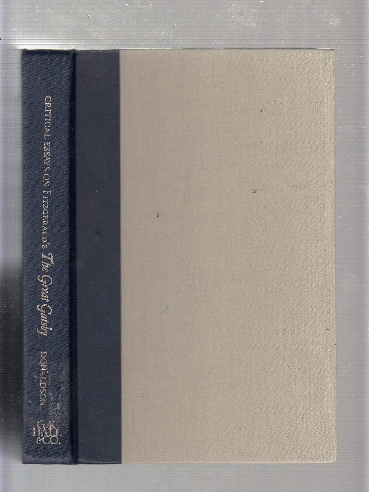 Critical Essays on F. Scott Fitzgerald's the Great Gatsby (Critical Essays on American Literature),Used
