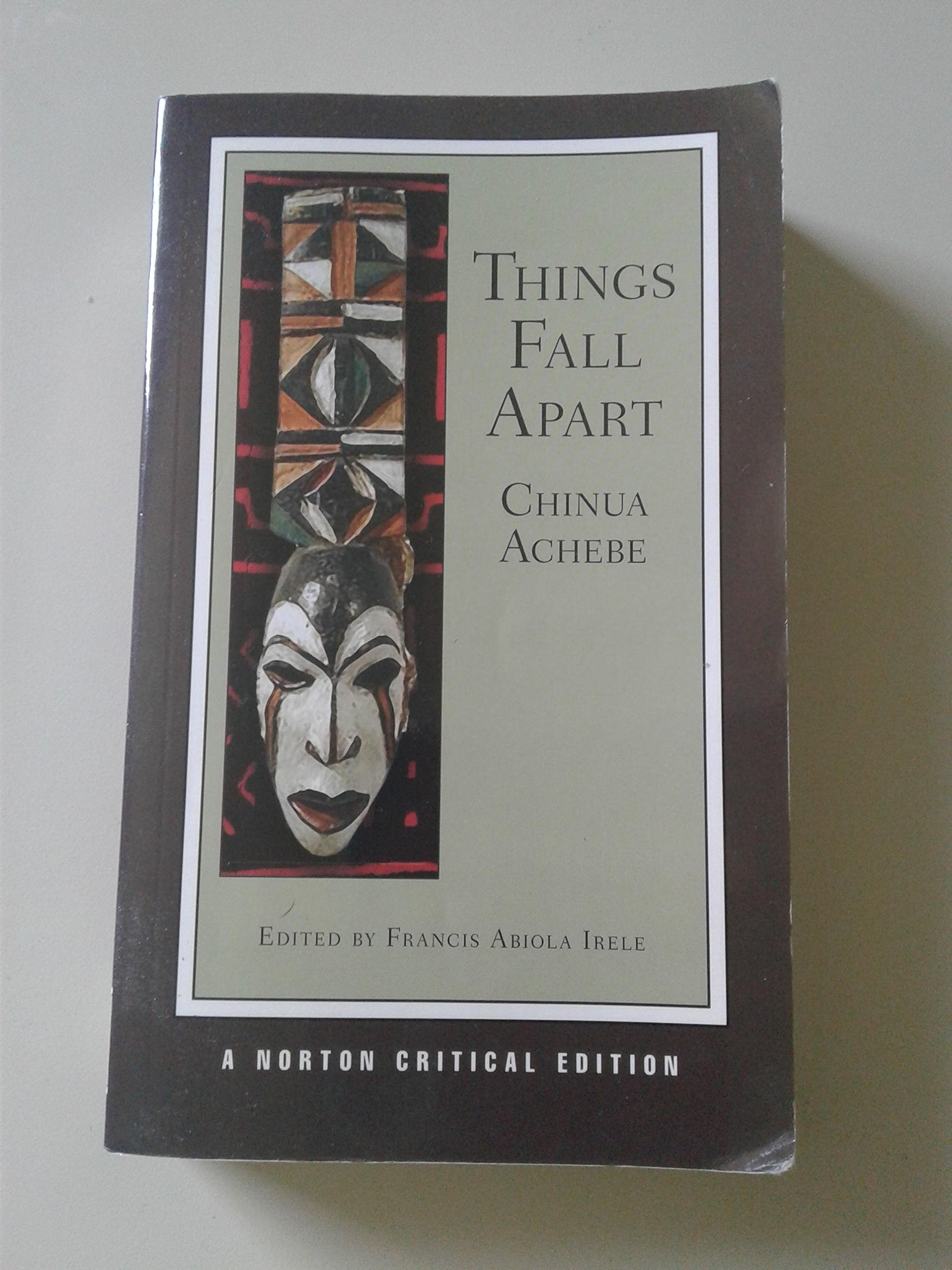 Things Fall Apart (Norton Critical Editions),Used