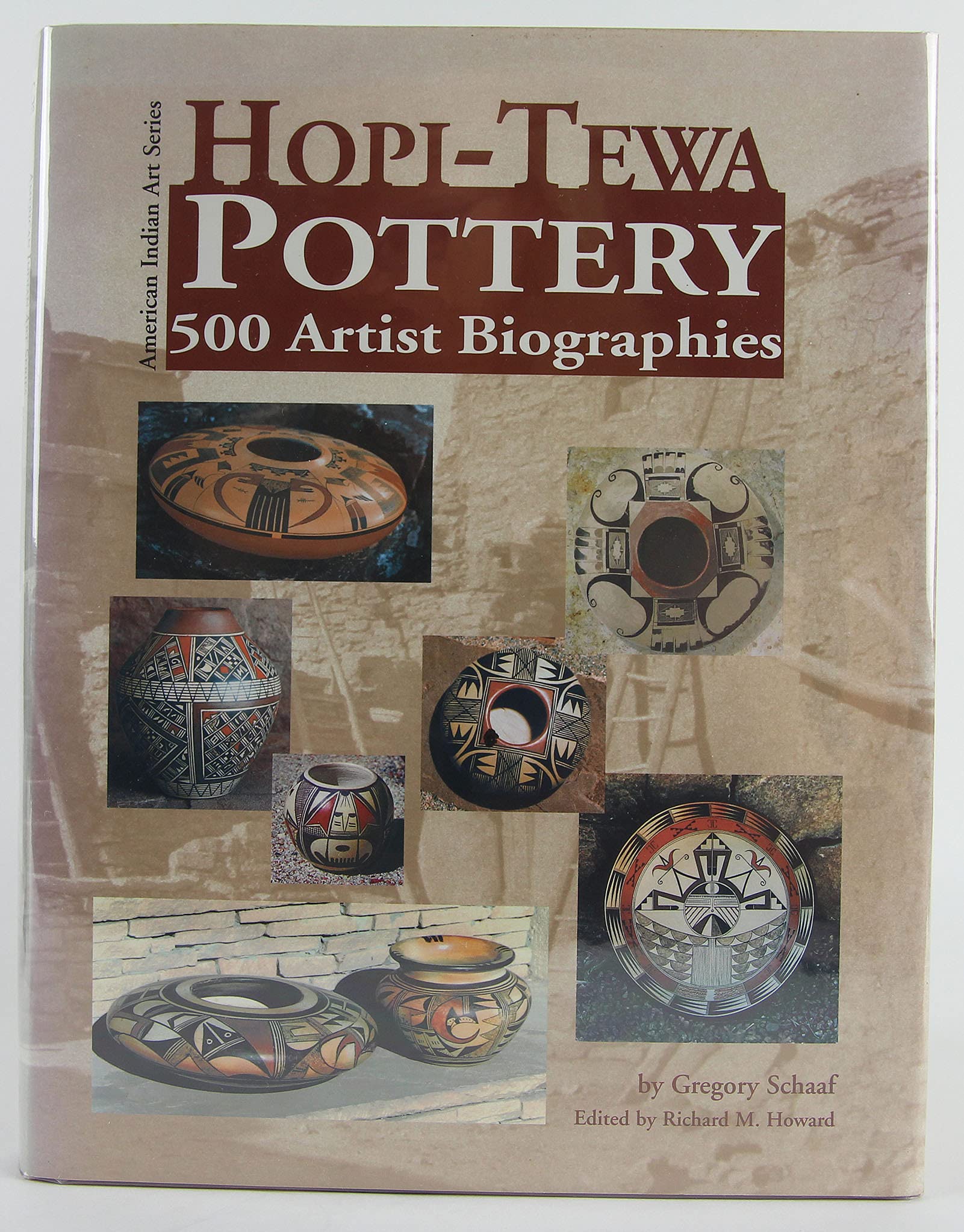 HopiTewa Pottery: 500 Artist Biographies, Ca. 1800Present, With Value/Price Guide Featuring over 20 Years of Auction Records (,Used