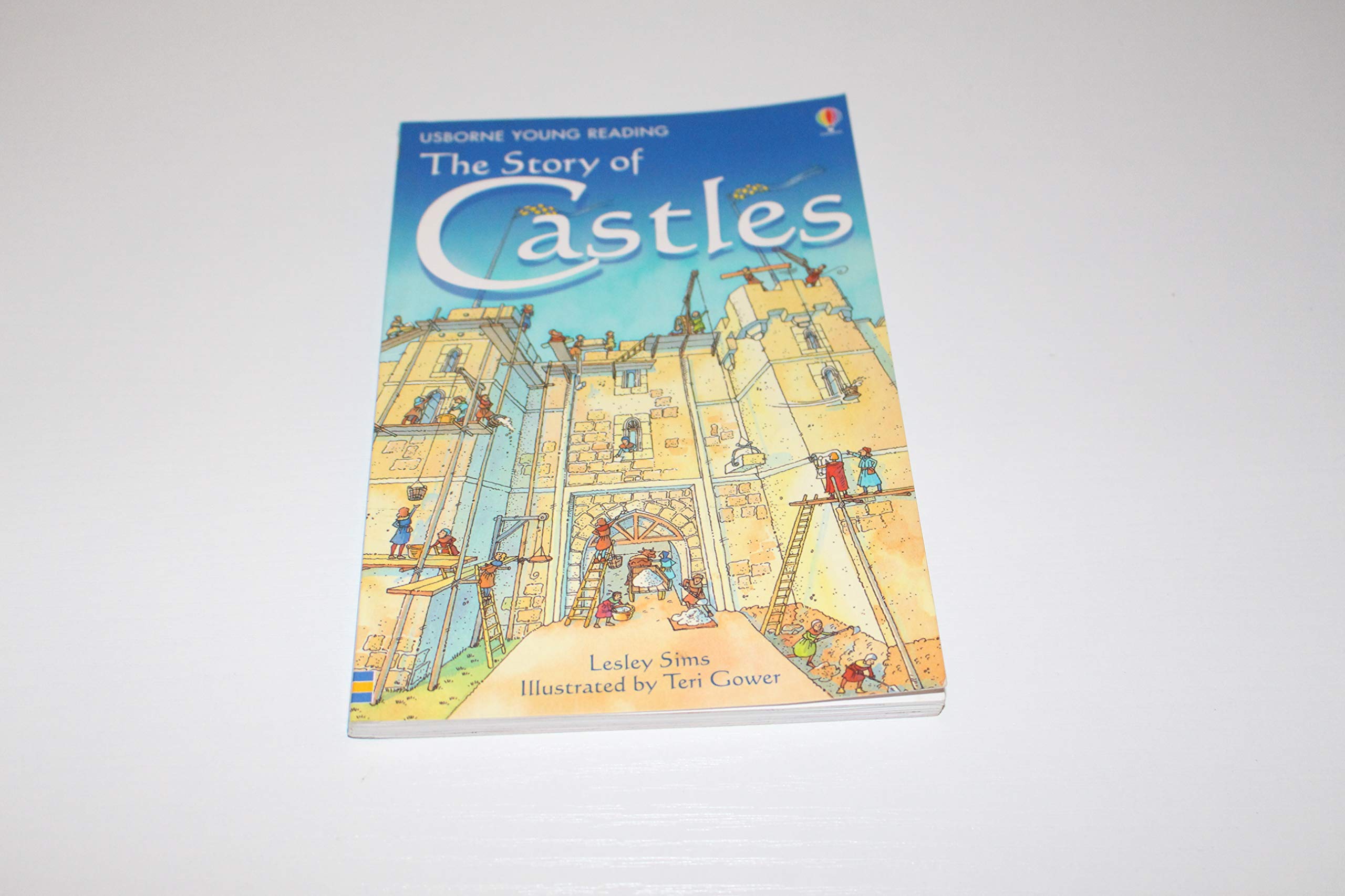 The Story of Castles (Young Reading Series, 2),Used