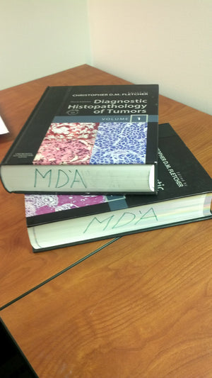 Diagnostic Histopathology of Tumors: 2Volume Set with CDROMs,Used