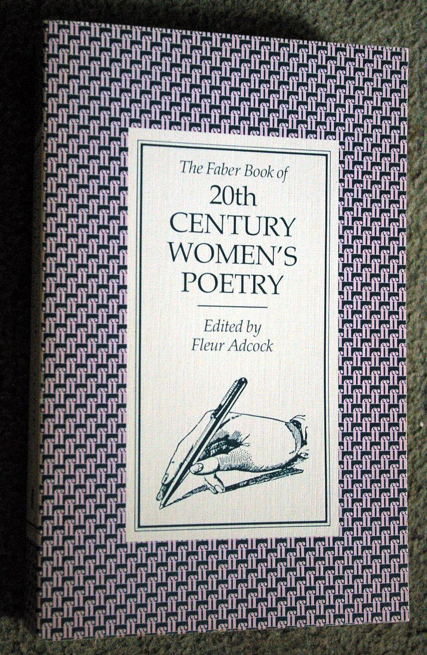 The Faber Book of 20th Century Women's Poetry,New