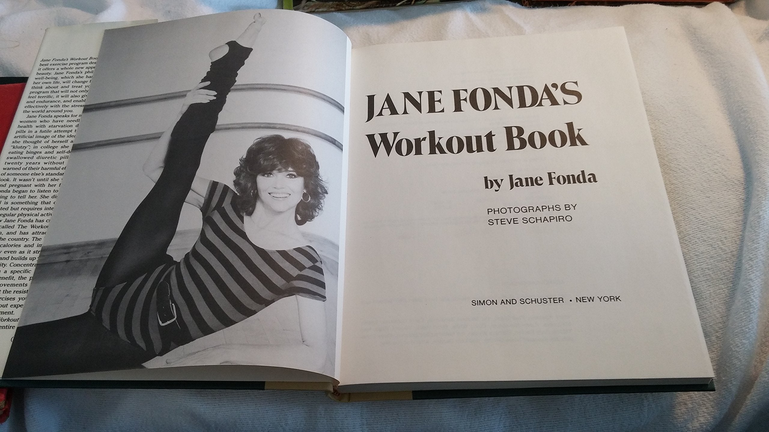 Jane Fonda's Workout Book,New