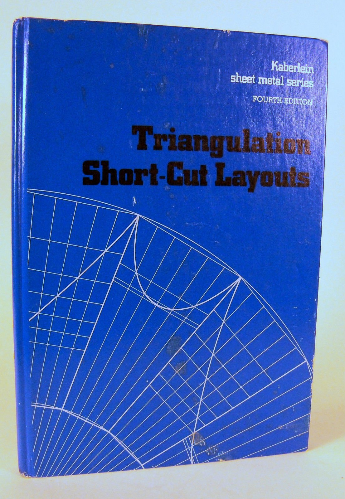 Triangulation Shortcut Layouts