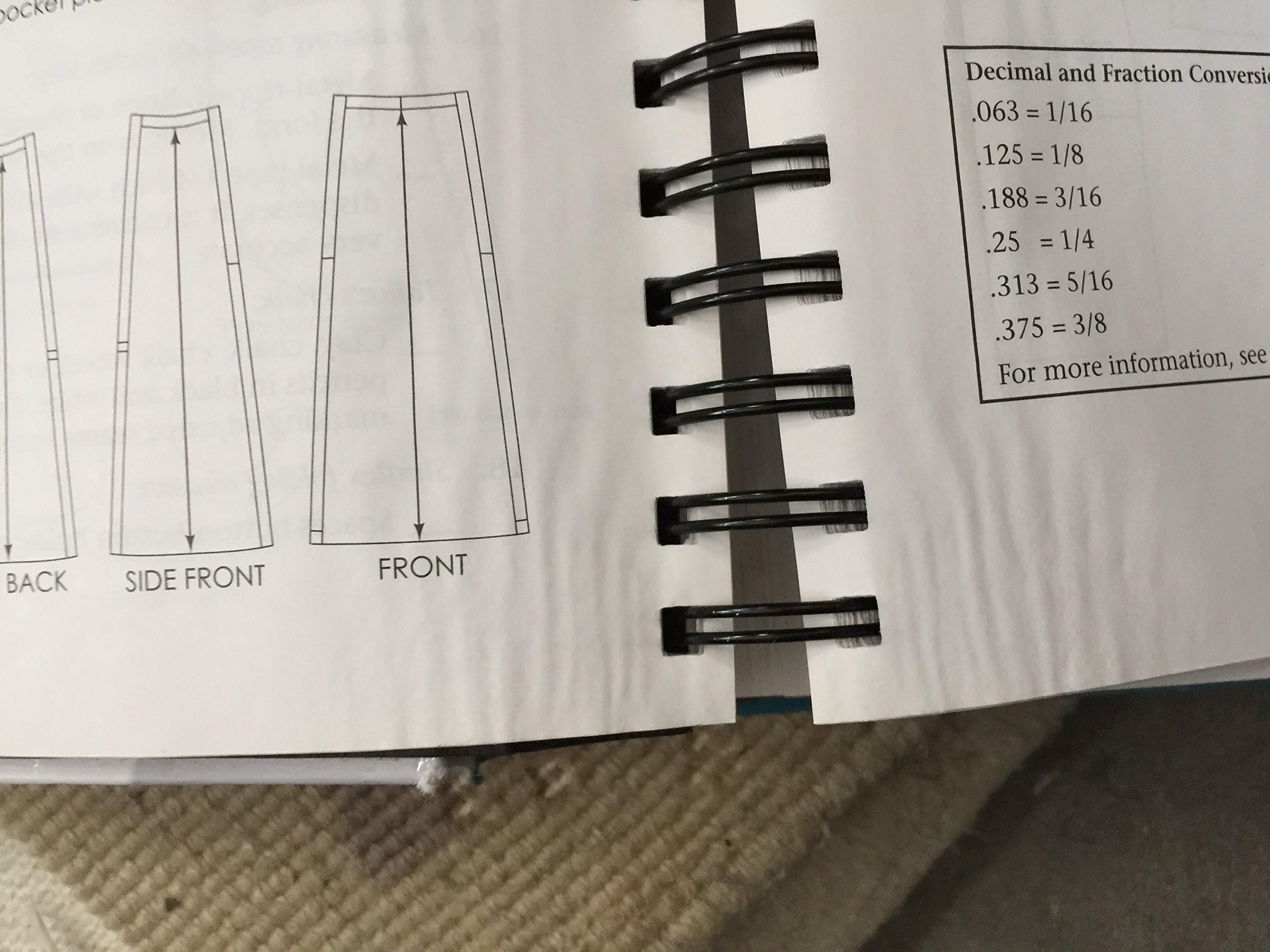 Patternmaking for Fashion Design (with DVD),New