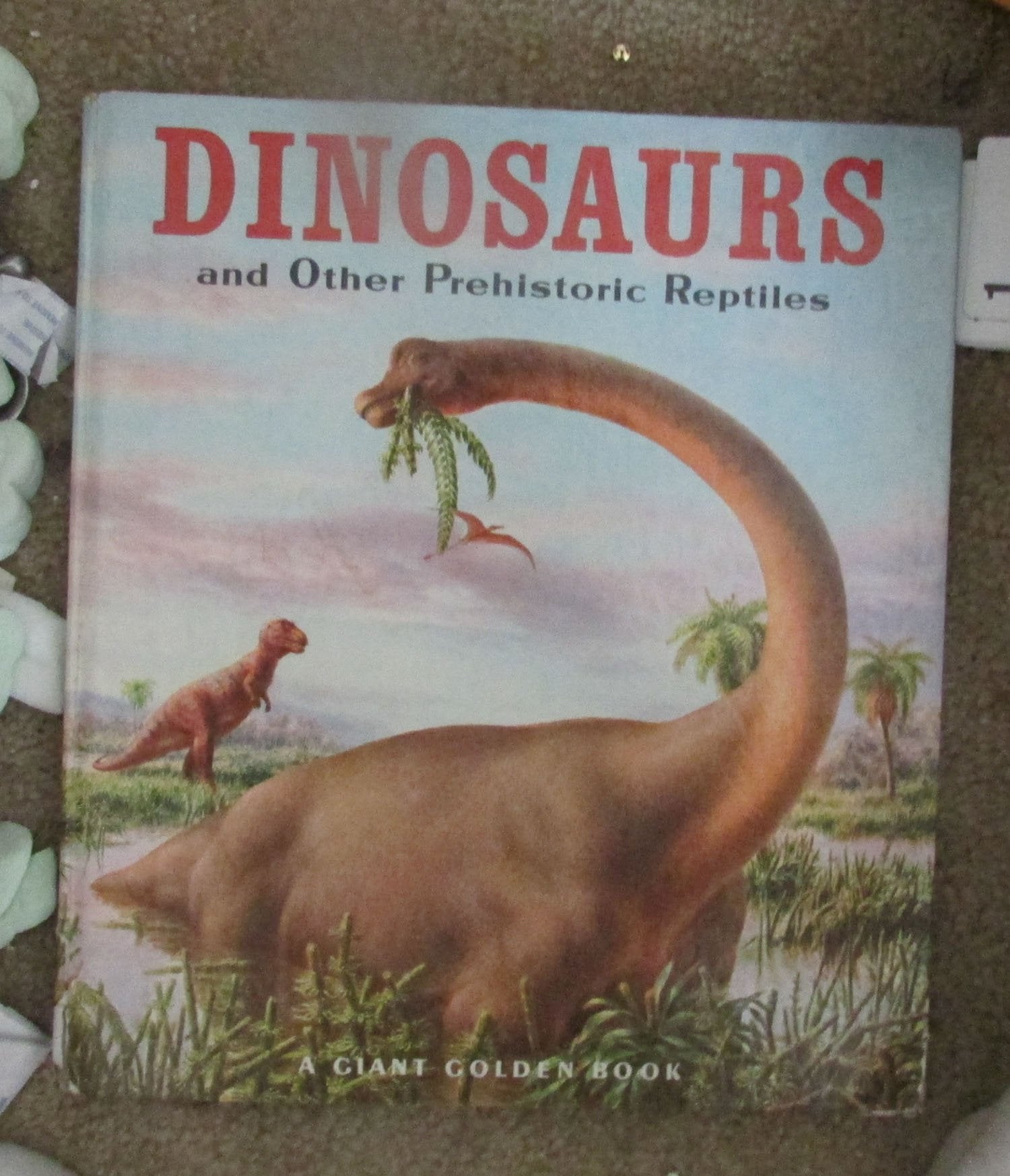 Giant Golden Book of Dinosaurs and Other Prehistoric Reptiles,New
