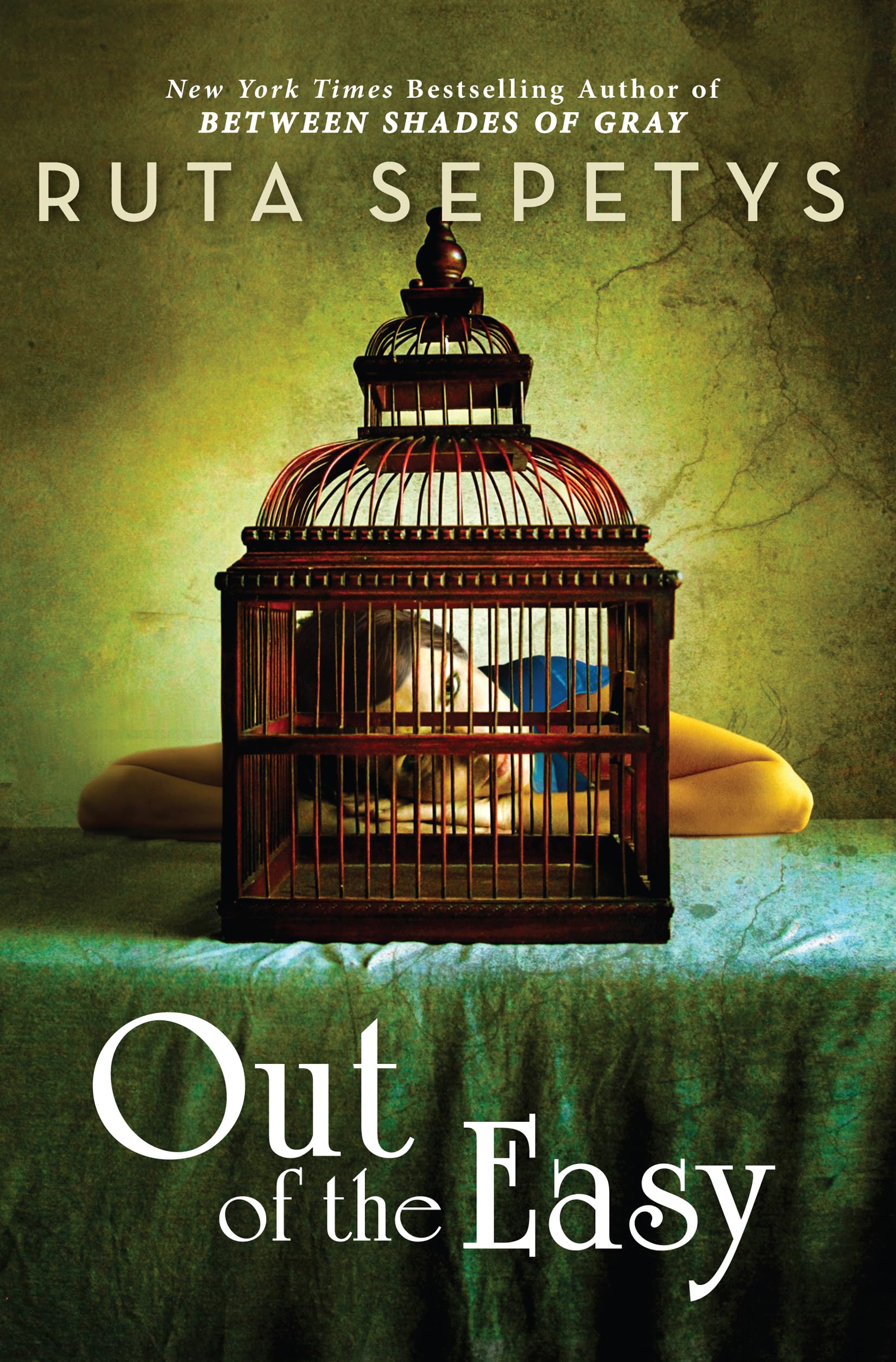 Out Of The Easy (Thorndike Literacy Bridge),Used