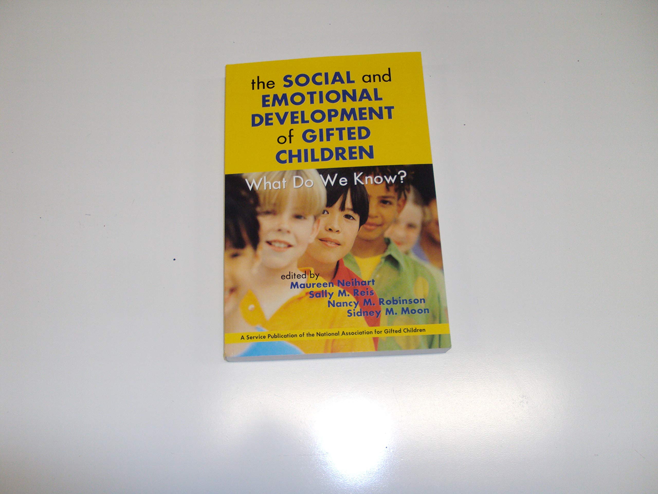 The Social and Emotional Development of Gifted Children: What Do We Know?,Used