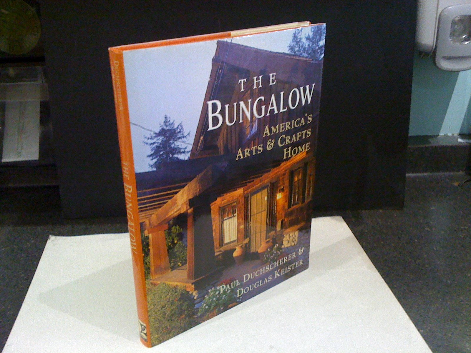 The Bungalow: America's Arts and Crafts Home,Used