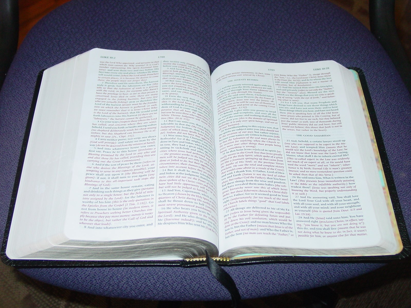 Expositor's Study Bible,New